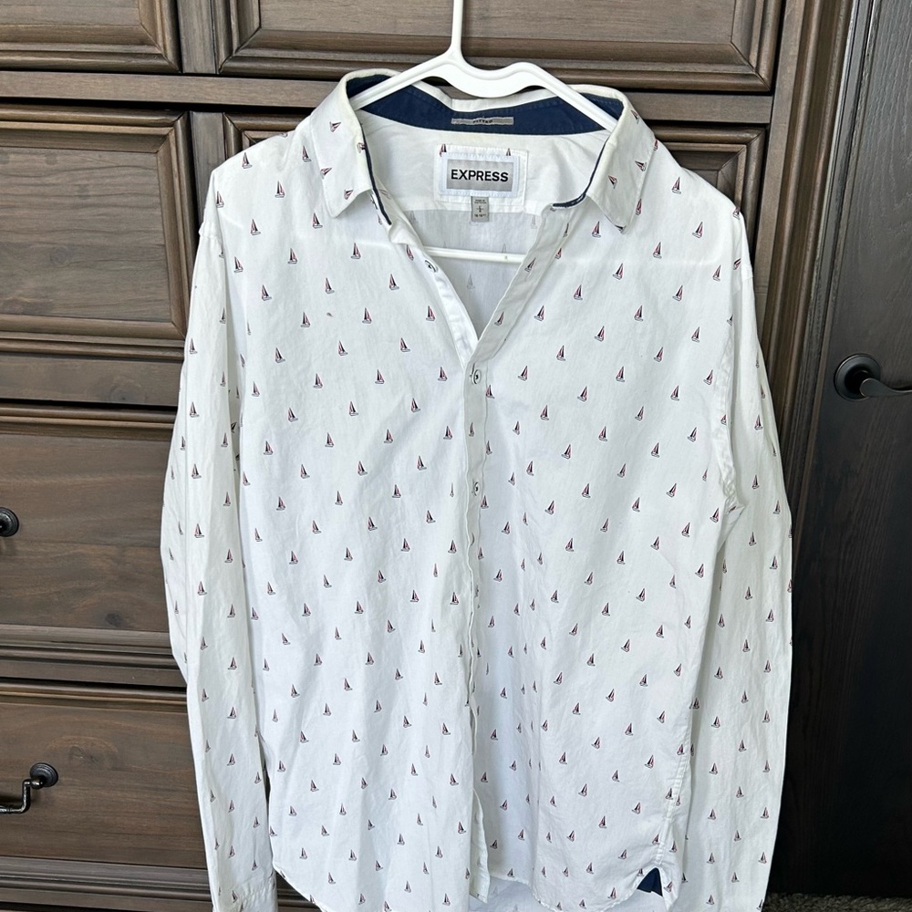 Express White Casual Button Down Shirt with Subtle Pattern